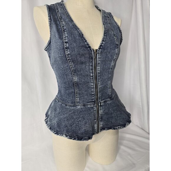 GUESS Women's Devika Denim Peplum Top Size Medium - Picture 2 of 12